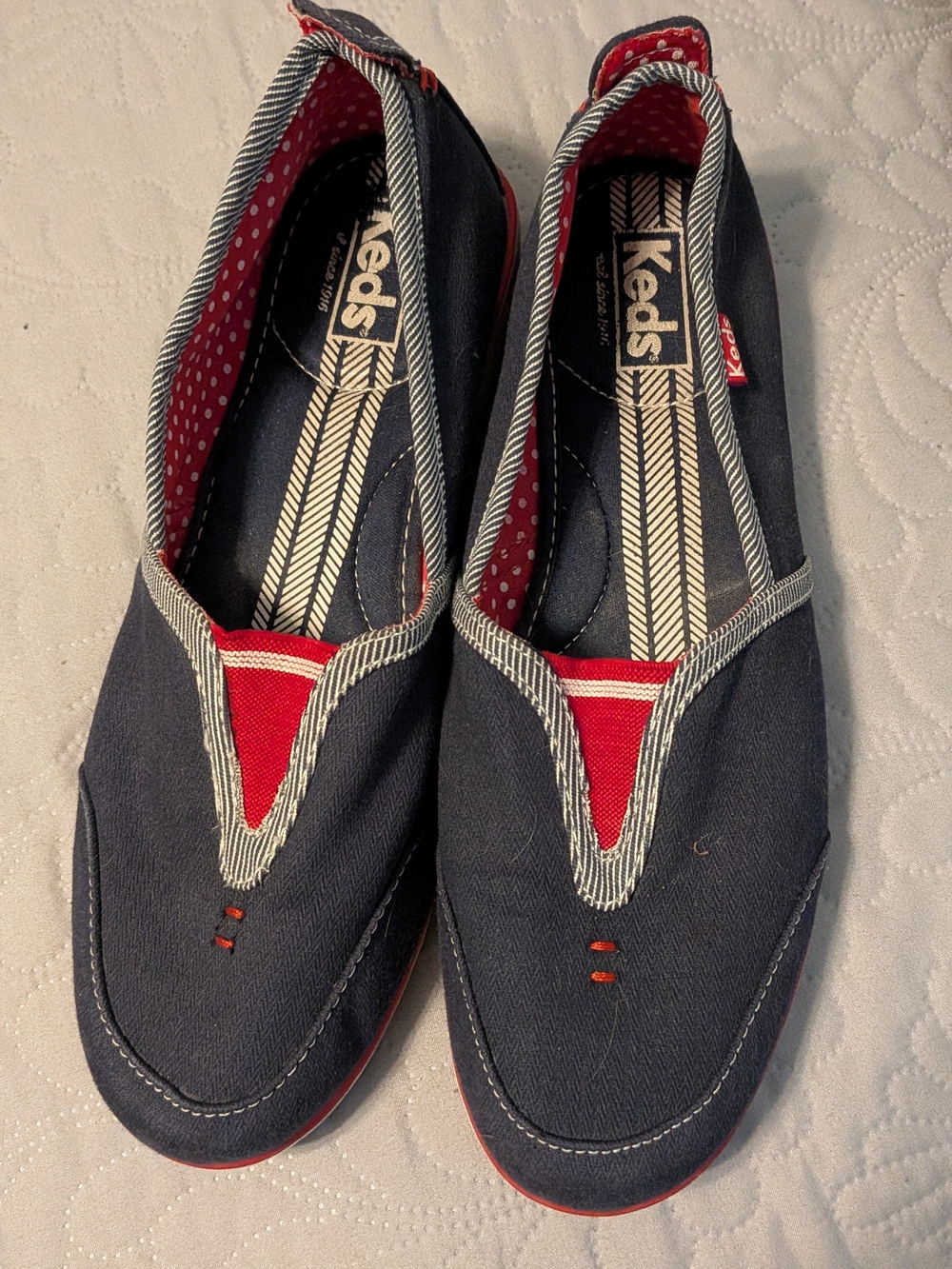 Keds Women's Navy & Red Slip-On Casual Shoe